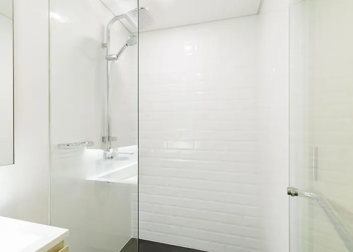 Loft Pool Superior Near Jodd Night Market 500mbps Wi-fi Twin Bangkok